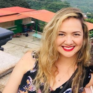 Meet your Posher, Christina